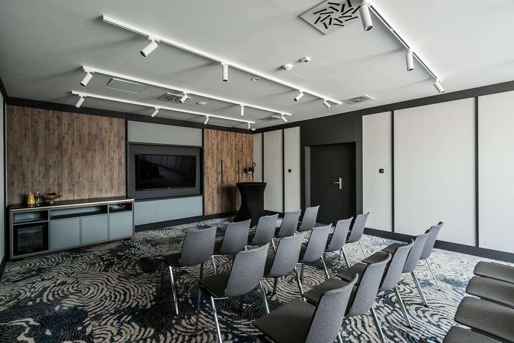 Radisson Blu Hotel. Sopot Servizi foto